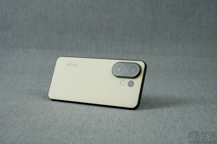 首发评测：多彩、好玩还特别能打凯发K8vivo S30系列(图19)