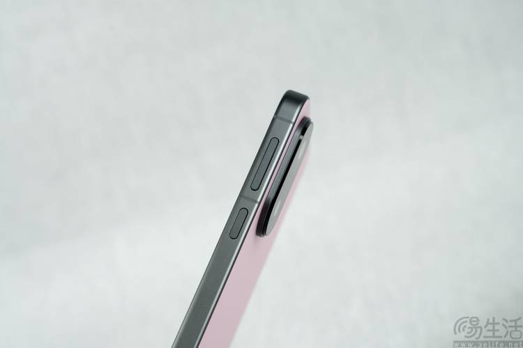 首发评测：多彩、好玩还特别能打凯发K8vivo S30系列(图27)